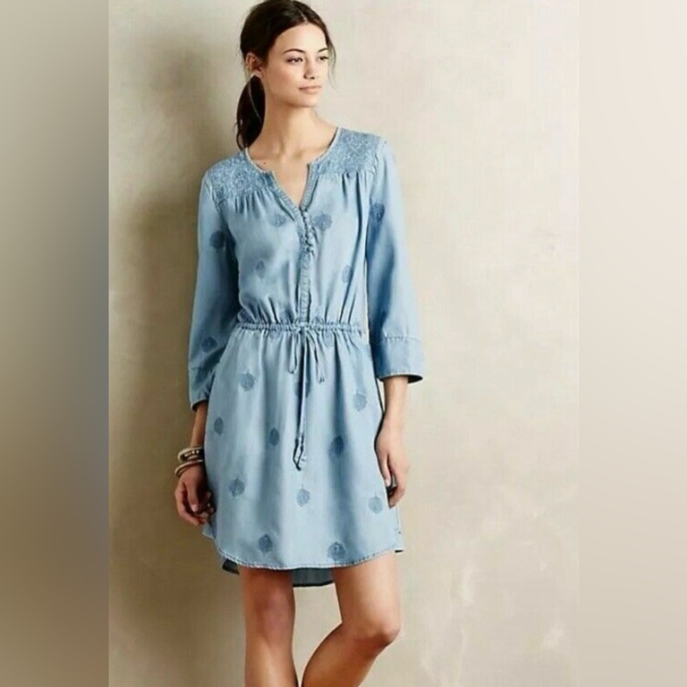 Holding Horses Anthropologie Blue Chambray Denim Dress Peacock Feathers Size XL